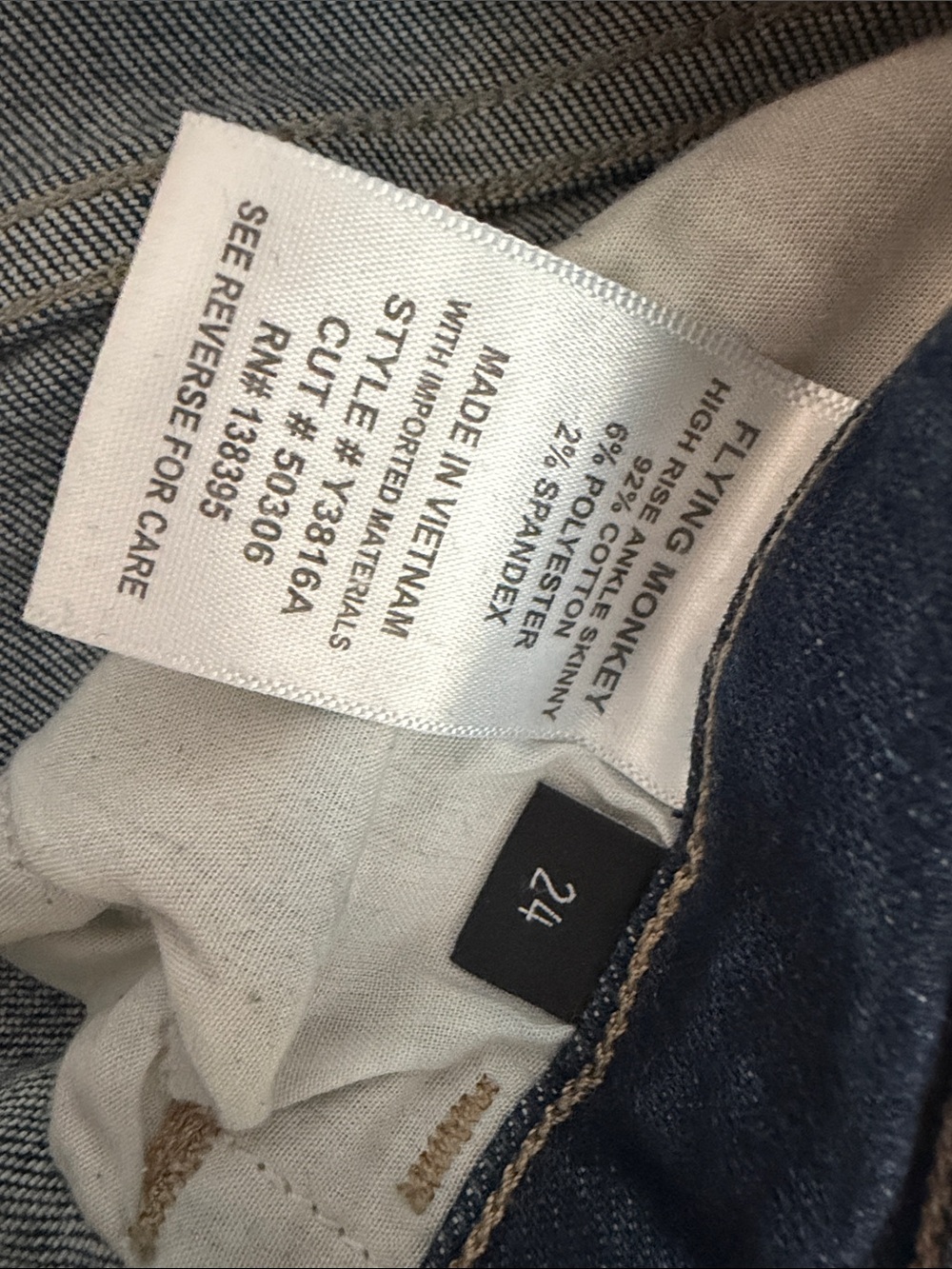 Flying Monkey Distressed skinny Jeans in Blue Wash - Picture 2 of 3